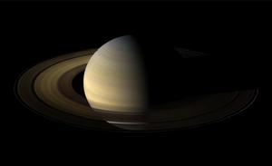 土星晝夜平分景象