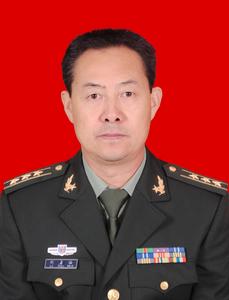 劉占峰[中共漢陰縣縣委常委、縣人武部代政委]