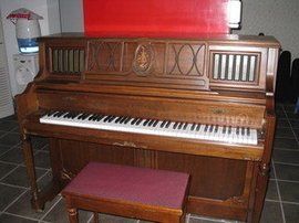 三益鋼琴 三益鋼琴