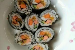 黃瓜蝦子壽司 黃瓜蝦子壽司