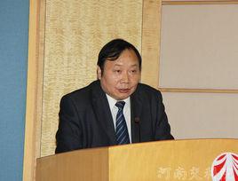 周發祥[河南中醫學院教授]