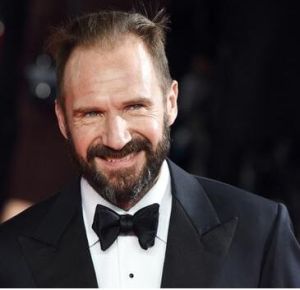 白烏鴉[拉爾夫·費恩斯執導電影]