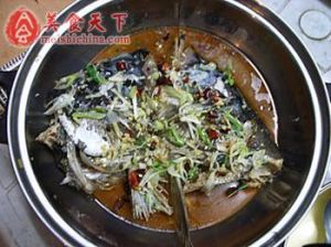 金牌香辣魚頭 金牌香辣魚頭