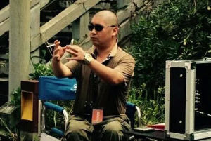 方言導演在拍攝現場