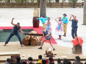 北美伐木滑稽SHOW