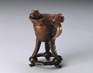 故宮館藏雕刻賞析---犀角雕