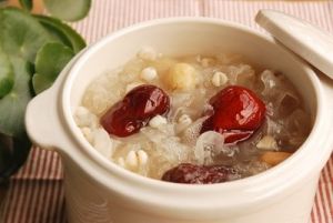 桃仁芝麻薏米湯 桃仁芝麻薏米湯