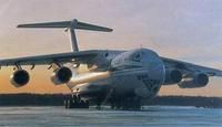 伊爾-76中程中型運輸機