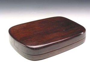 端石浮雕海龍紋長圓形硯 端石浮雕海龍紋長圓形硯