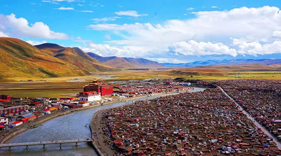 等一個人,陪我去川西!