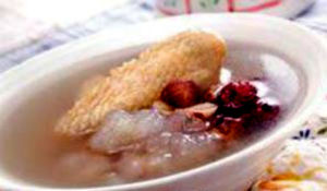 芡實蓮淮棗雞湯 芡實蓮淮棗雞湯