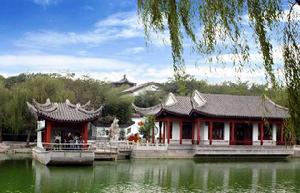 青雲山民俗遊樂園