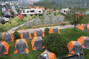 e宅購快樂車行露營地