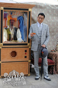 梁家輝飾九尾狐