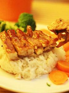 日式照燒雞肉飯 日式照燒雞肉飯