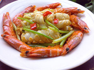 南美蝦燒墨魚 南美蝦燒墨魚