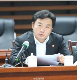 李卓[四川省什邡市原市委書記]