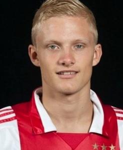 尼古拉·博伊萊森 尼古拉·博伊萊森