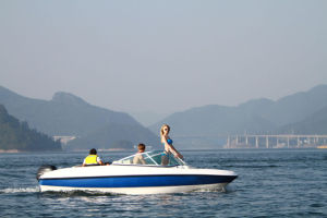 前進快艇 前進快艇