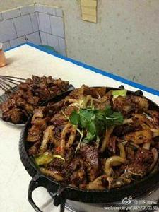 青海炕鍋土豆羊肉 青海炕鍋土豆羊肉