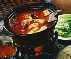 苗家酸湯魚火鍋 苗家酸湯魚火鍋