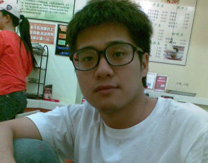 浙江工商學院胡華凱第二裸奔門事件