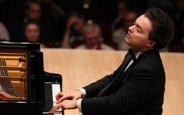 葉甫格尼·紀新 葉甫格尼·紀新