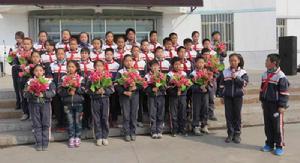 阜康市九運街中學