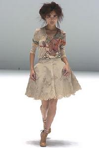 亞歷山大&middot;麥克奎