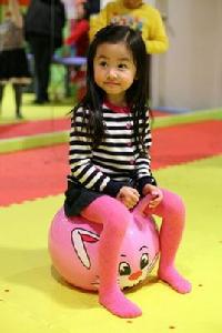 鍾晴[香港童星]