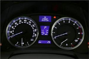 （圖）賓士 VIANO