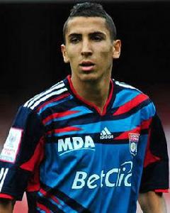 揚尼斯·塔費 揚尼斯·塔費