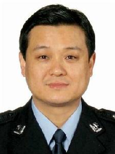 王壯[淮南市公安局黨委委員、副局長]