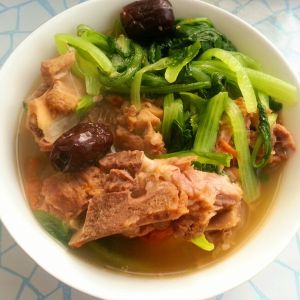 排骨燉小白菜 排骨燉小白菜