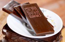 秦玉峰[東阿阿膠總裁]