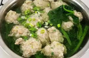 煮雞肉丸子 煮雞肉丸子