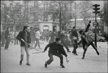 混亂的1968年,日本來湊熱鬧,法國最為生猛!