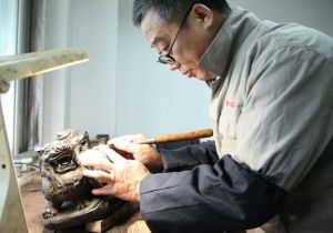 張耀明[琥珀雕刻大師]