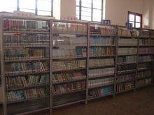 六街鎮圖書室