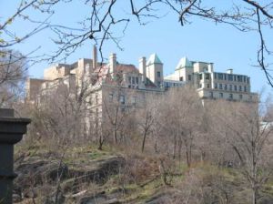 晨邊高地 晨邊高地