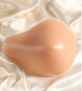 雪倫乳腺癌義乳