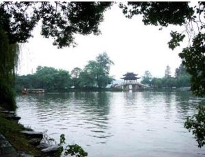 康熙飲馬湖 康熙飲馬湖