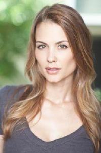 勞莉雅娜·吉列榮 勞莉雅娜·吉列榮