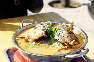 水煮大頭魚 水煮大頭魚