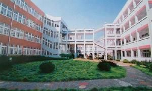 寧波市北侖區華山國小 寧波市北侖區華山國小