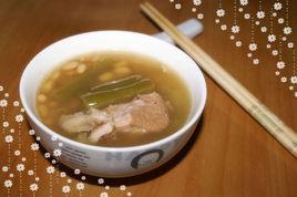 涼瓜黃豆豬骨湯 涼瓜黃豆豬骨湯