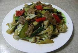 菜花黃瓜炒肉 菜花黃瓜炒肉