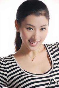 韓央央 韓央央