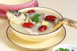 生魚紅棗湯 生魚紅棗湯