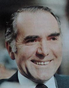 韋塞林·久拉諾維奇 韋塞林·久拉諾維奇